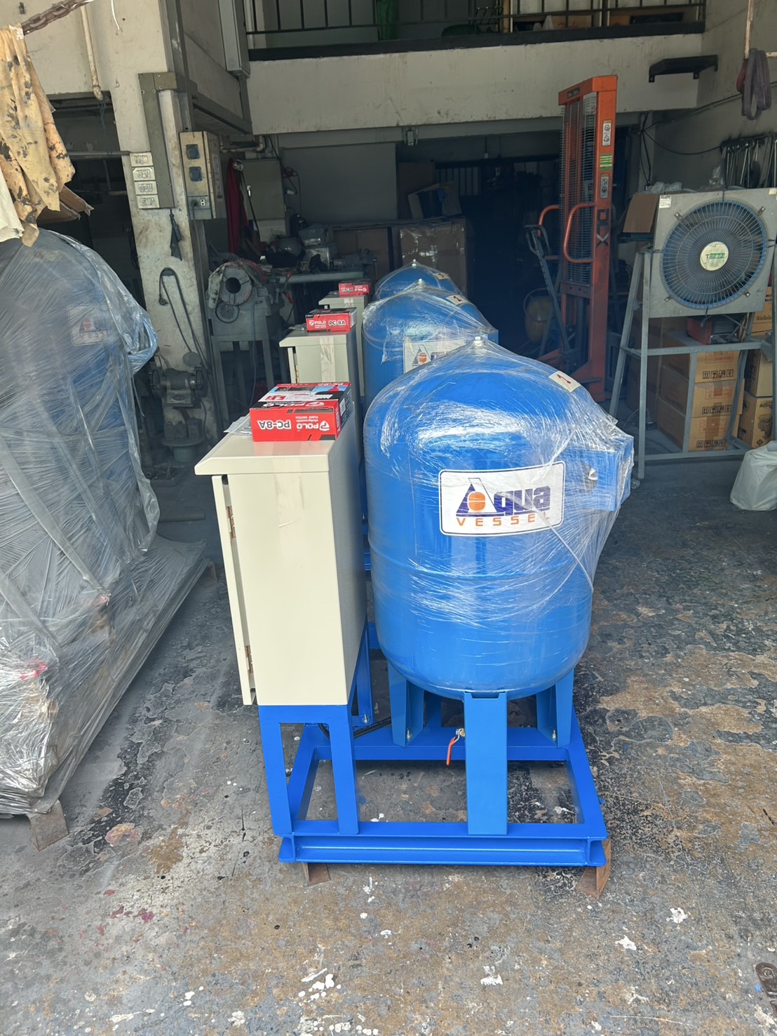 งานประกอบ Booster Pump Set  EBARA 2CDXM 120/15 with Tank 100 Litres